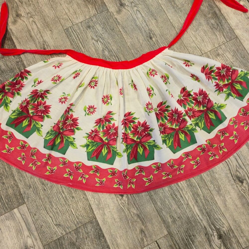 Vintage Christmas Apron Poinsettia Floral Print red Waist Ties Holiday Hostess - Picture 4 of 10